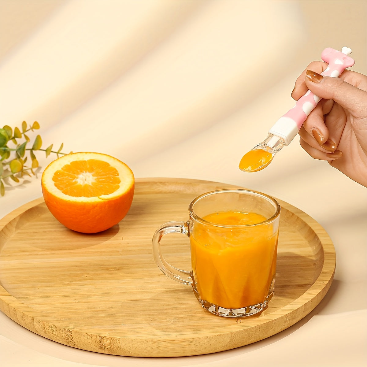 1 Baby Feeding Spoon, Cute Giraffe-Shaped Silicone Soft Spoon, Baby Feeding Auxiliary Spoon, Food-Grade Silicone Spoon